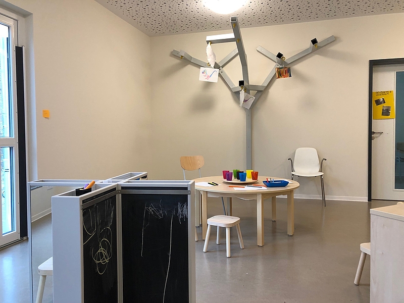  Spurensucher: FRÖBEL-Kindergarten Lustheider Straße in Köln eröffnet Illustration 